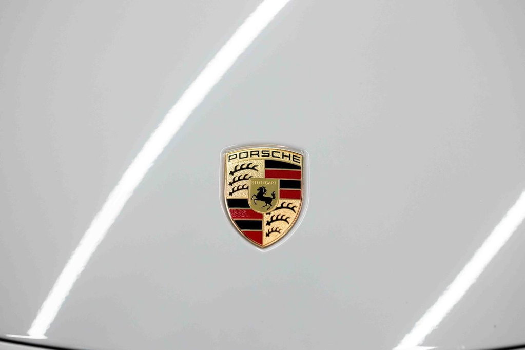 Porsche 991.2 GT3 Touring