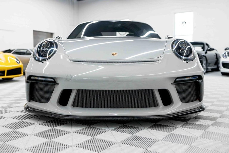 Porsche 991.2 GT3 Touring