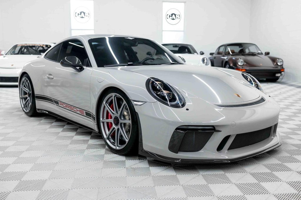 Porsche 991.2 GT3 Touring