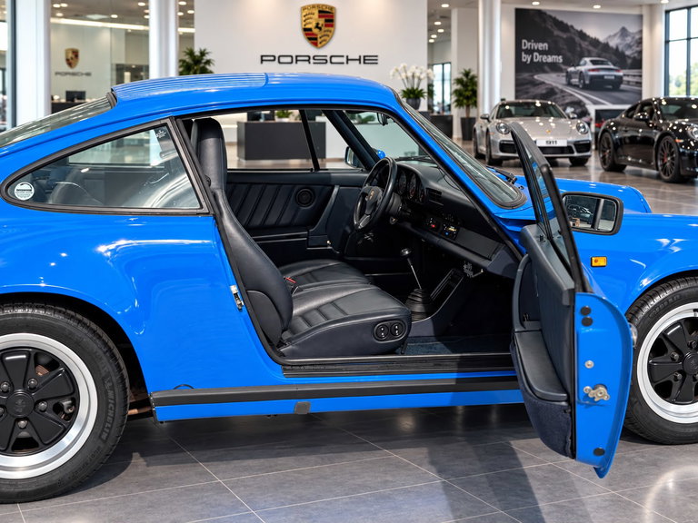 Porsche 911 Carrera 3.2