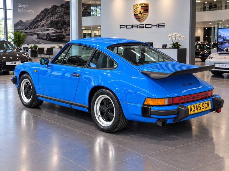 Porsche 911 Carrera 3.2