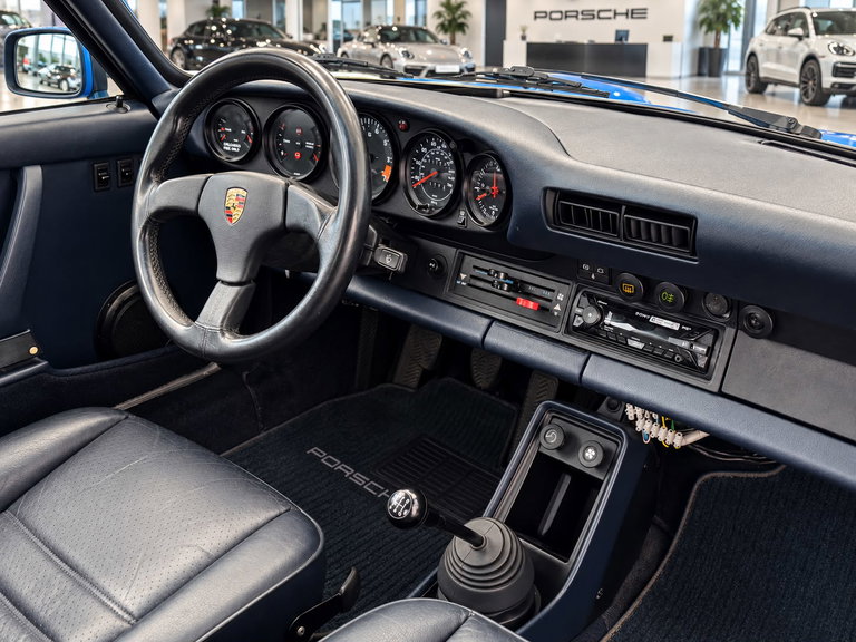 Porsche 911 Carrera 3.2