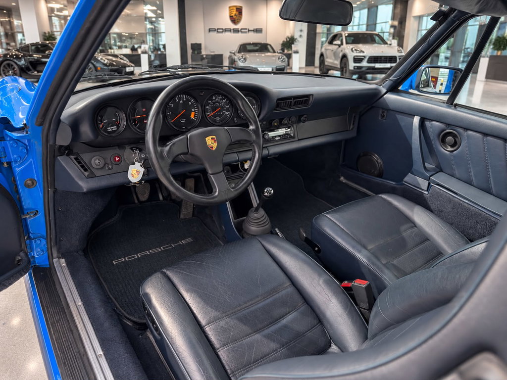 Porsche 911 Carrera 3.2
