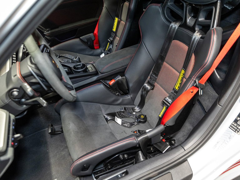 Porsche 992 GT3 RS