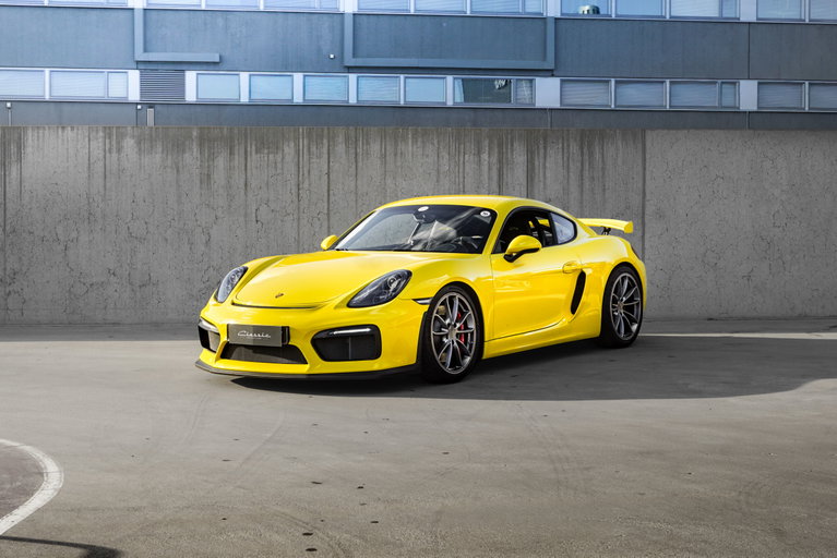 Porsche 981 Cayman GT4