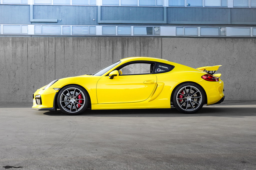 Porsche 981 Cayman GT4