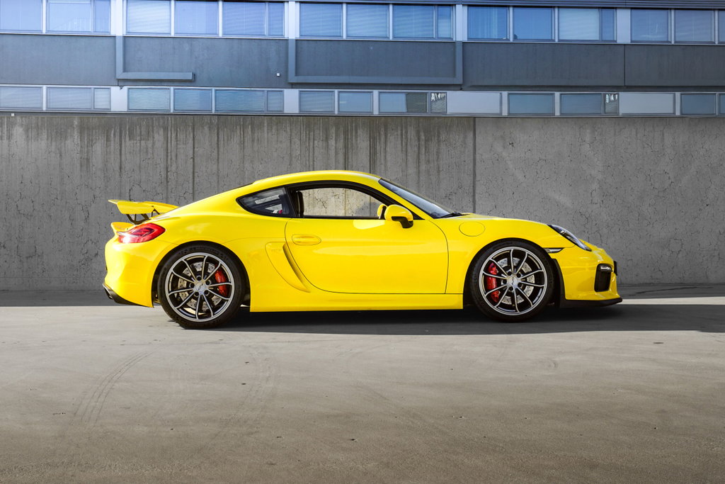 Porsche 981 Cayman GT4