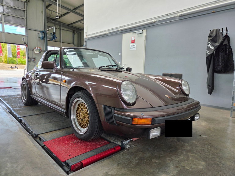 Porsche 911 SC