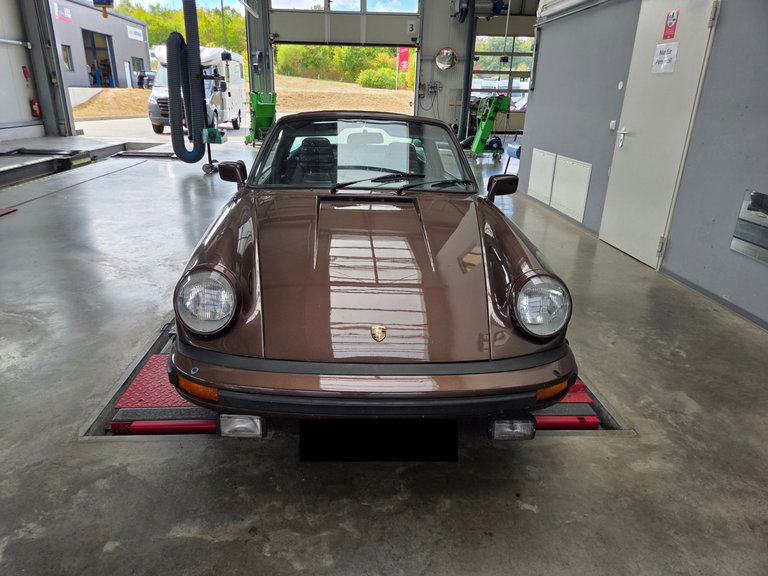 Porsche 911 SC