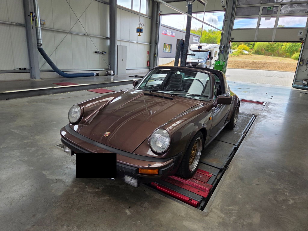 Porsche 911 SC