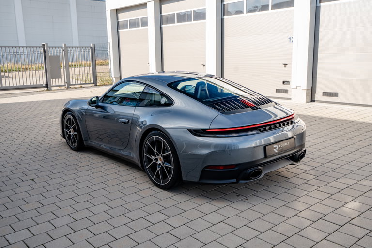 Porsche 992.2 Carrera T