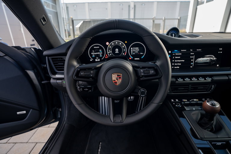 Porsche 992.2 Carrera T