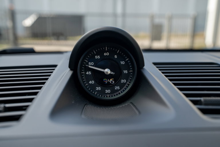 Porsche 992.2 Carrera T