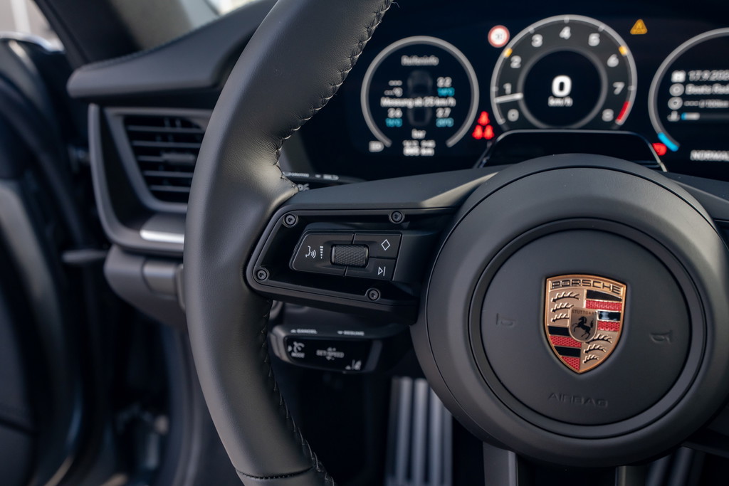 Porsche 992.2 Carrera T