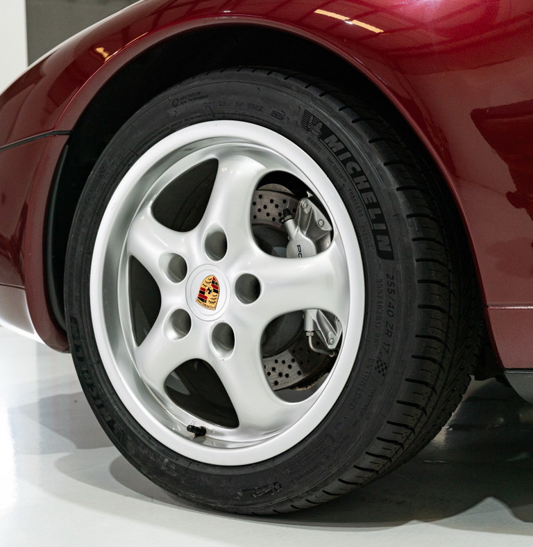 Porsche 993 Carrera 4