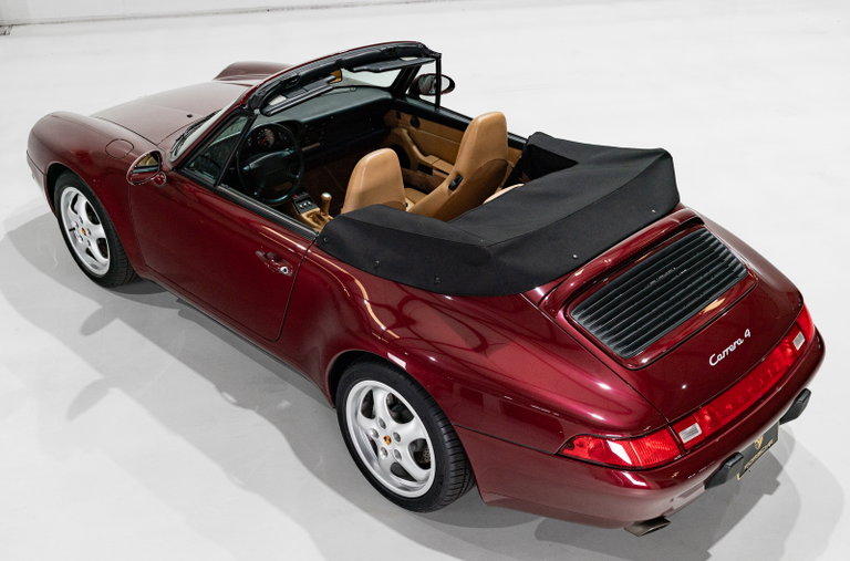 Porsche 993 Carrera 4