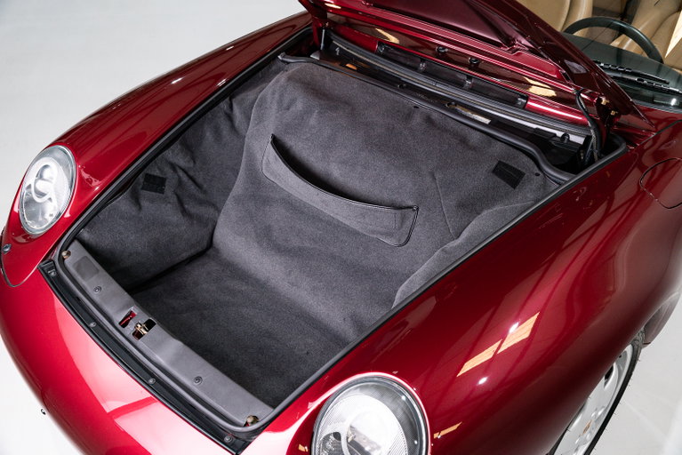 Porsche 993 Carrera 4