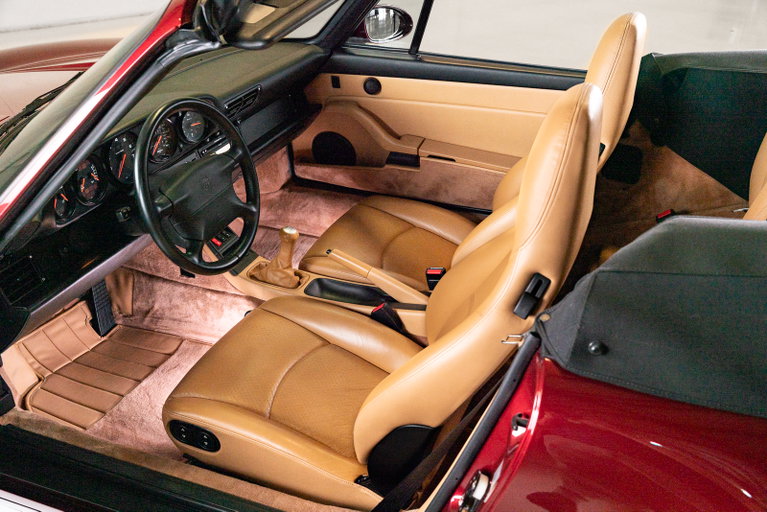 Porsche 993 Carrera 4