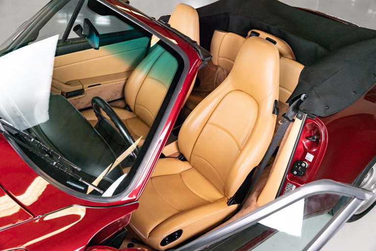 Porsche 993 Carrera 4