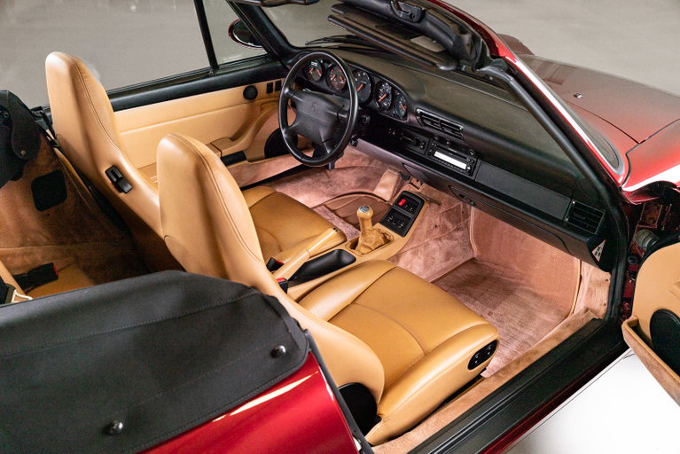 Porsche 993 Carrera 4
