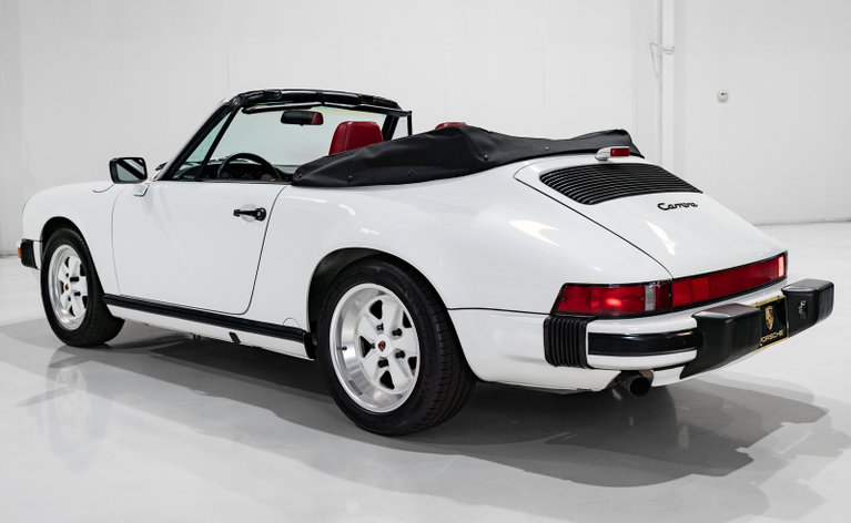 Porsche 911 Carrera 3.2 (US)