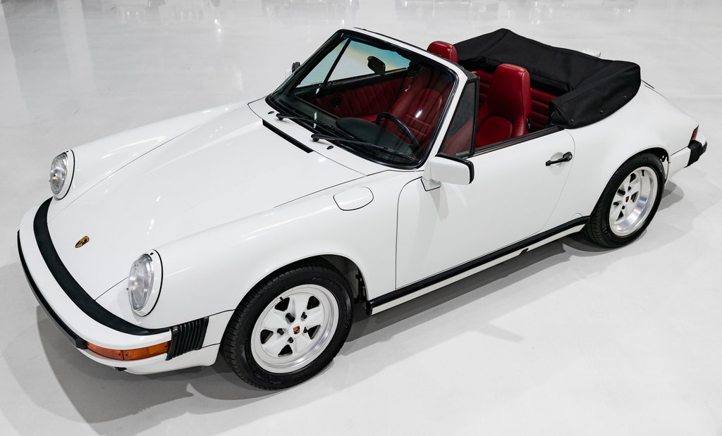 Porsche 911 Carrera 3.2 (US)