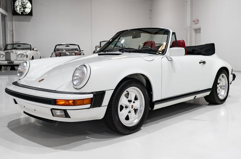 Porsche 911 Carrera 3.2 (US)