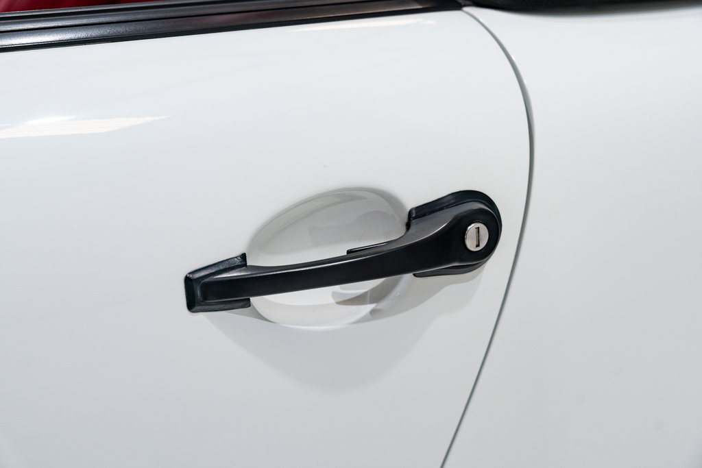 Porsche 911 Carrera 3.2 (US)