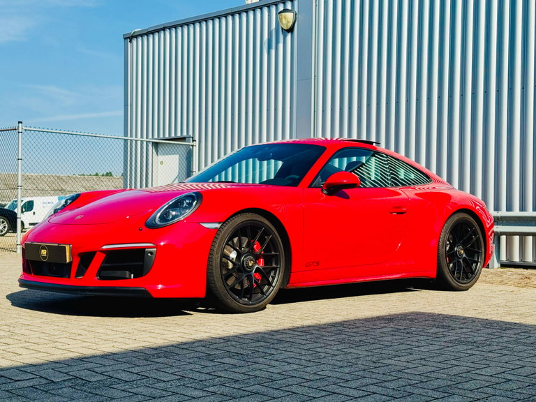 Porsche 991.2 Carrera 4 GTS