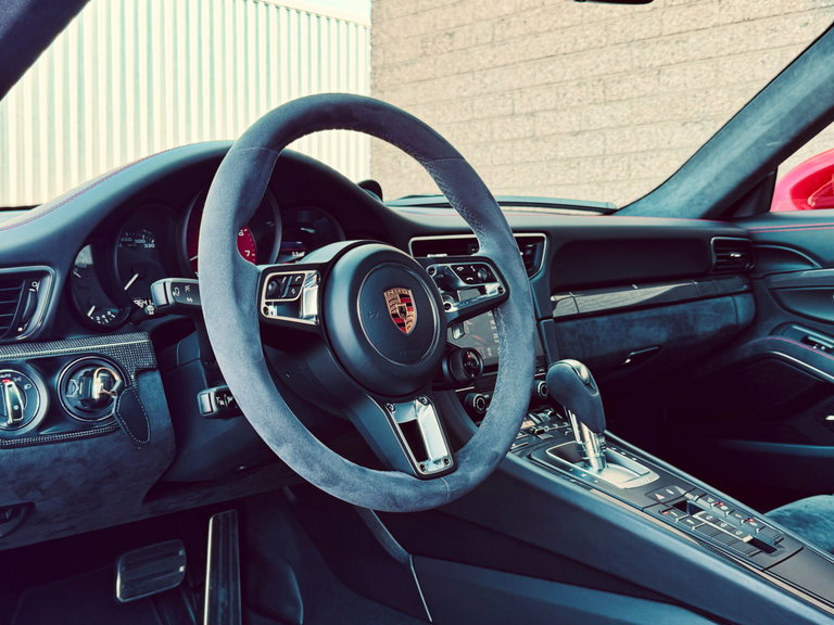 Porsche 991.2 Carrera 4 GTS