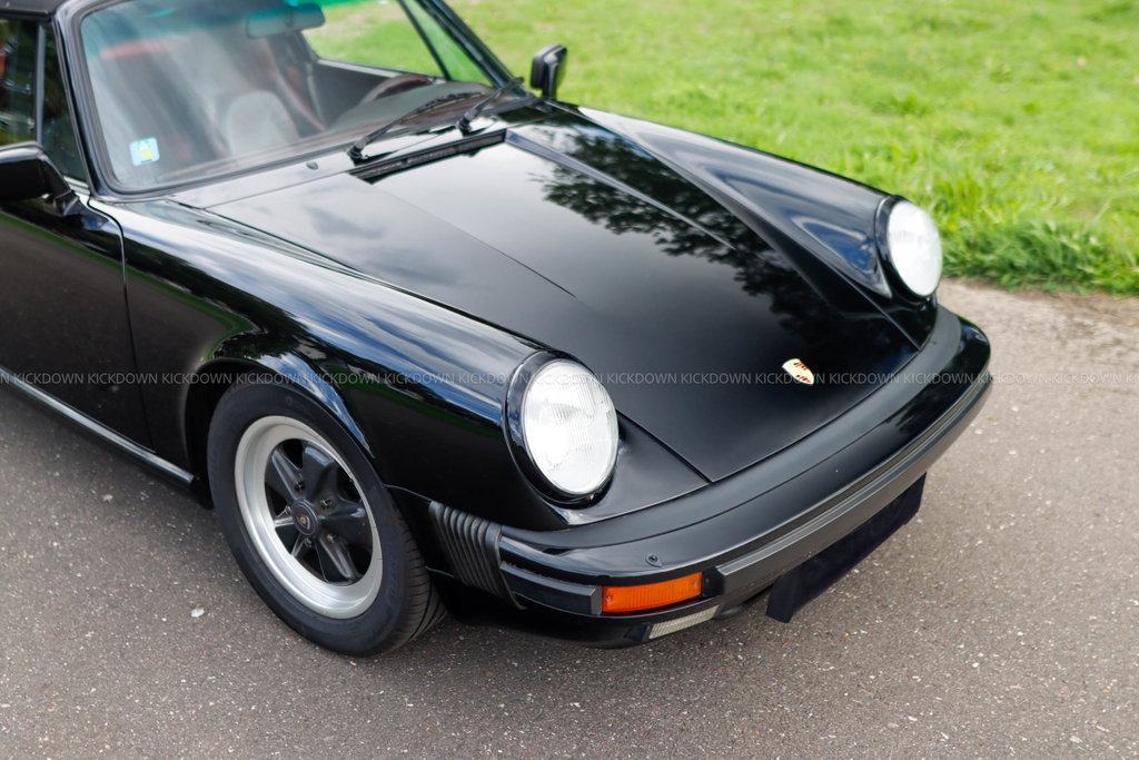 Porsche 911 Carrera 3.2