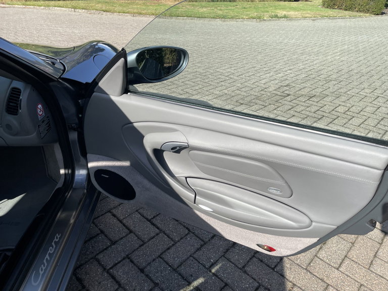 Porsche 996.2 Carrera