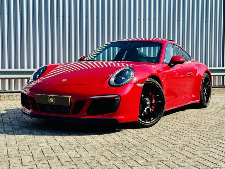 Porsche 991.2 Carrera 4 GTS
