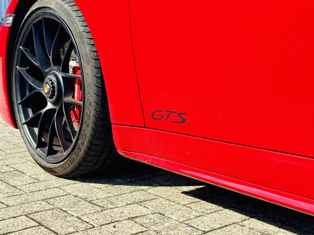 Porsche 991.2 Carrera 4 GTS