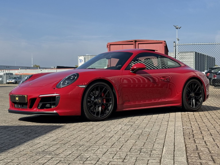 Porsche 991.2 Carrera 4 GTS