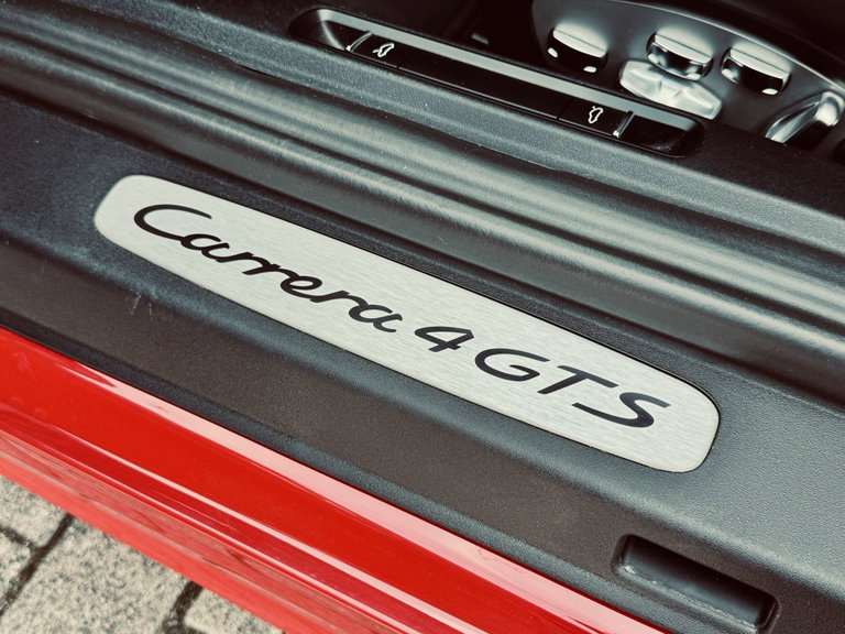 Porsche 991.2 Carrera 4 GTS