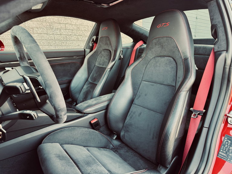Porsche 991.2 Carrera 4 GTS
