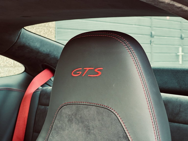 Porsche 991.2 Carrera 4 GTS