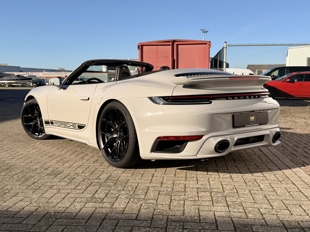 Porsche 992 Turbo S