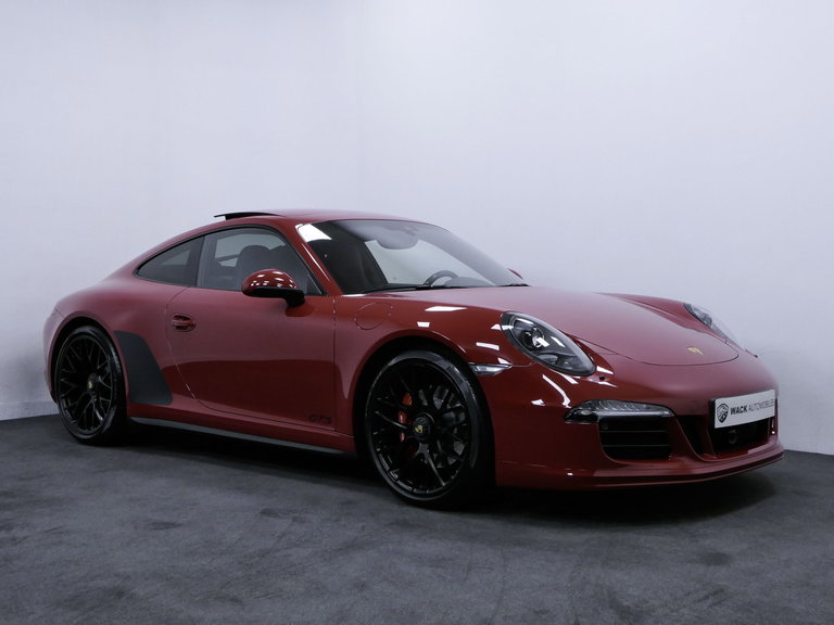 Porsche 991 Carrera GTS