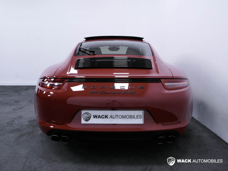 Porsche 991 Carrera GTS