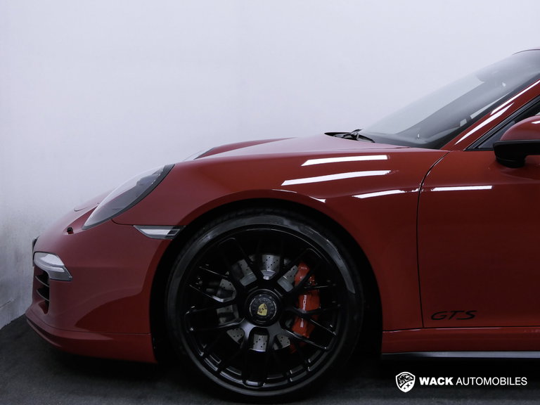 Porsche 991 Carrera GTS