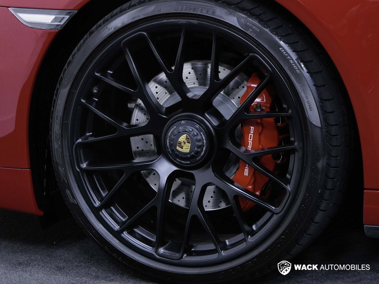 Porsche 991 Carrera GTS