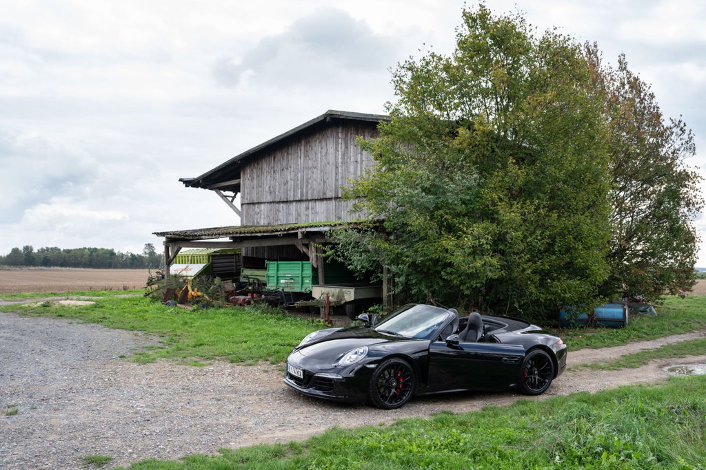 Porsche 991 Carrera 4 GTS