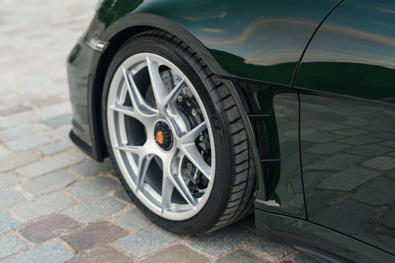 Porsche 911 S/T