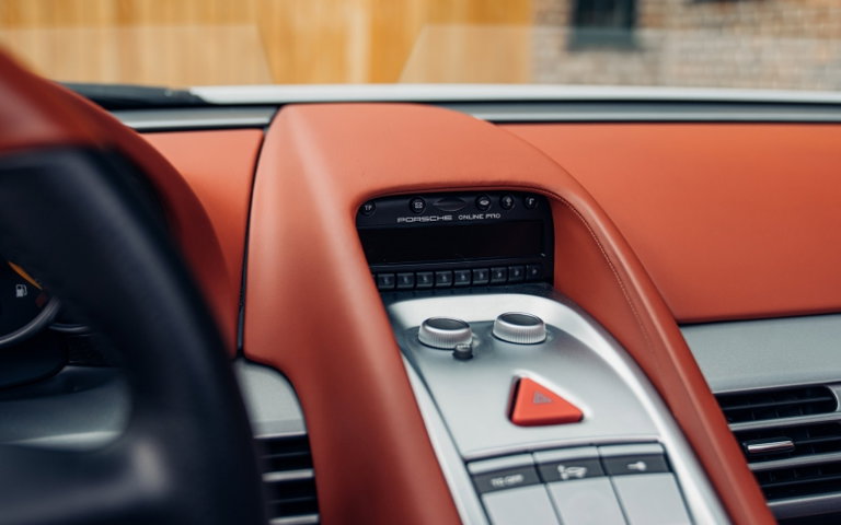 Porsche Carrera GT
