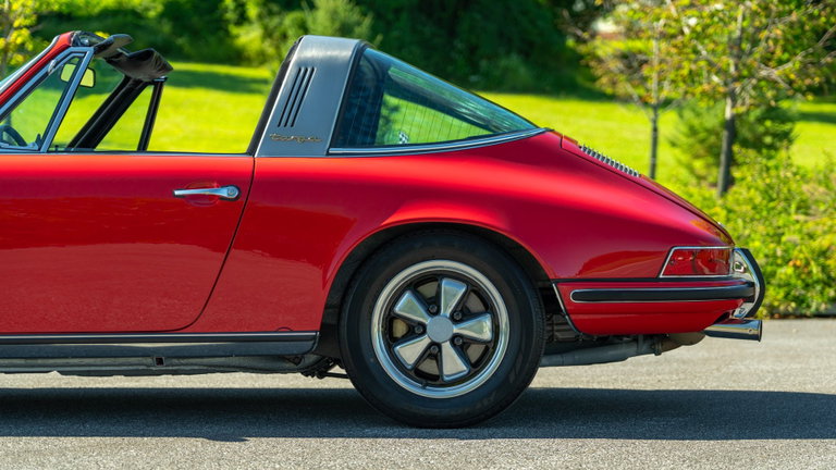 Porsche 911 S (F-Modell)