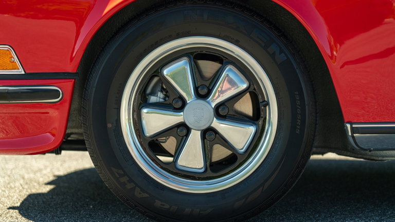 Porsche 911 S (F-Modell)