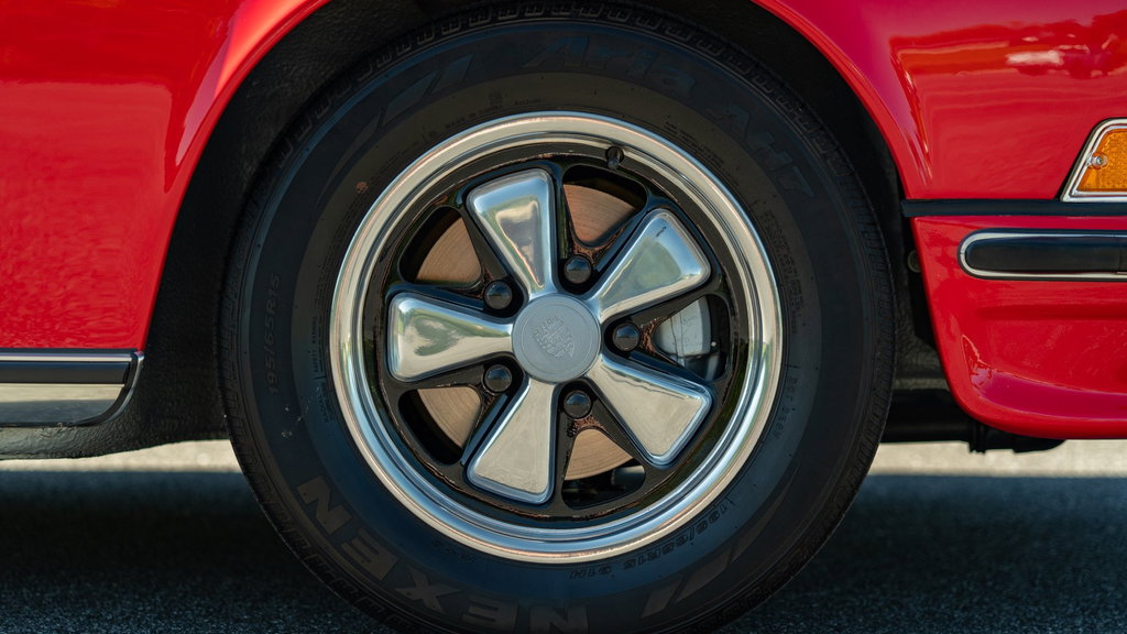Porsche 911 S (F-Modell)