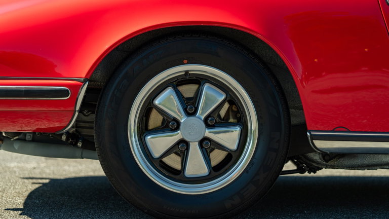 Porsche 911 S (F-Modell)